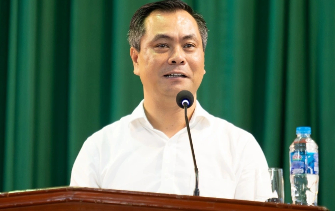 Vụ “ăn chặn” tiền A80: Hành động nhỏ mọn trong ngày hội lớn khiến dư luận phẫn nộ