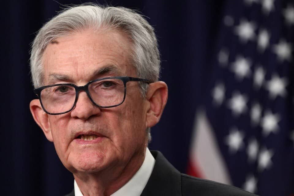 Fed giảm lãi suất 0,25%, quyết định nhỏ, vết nứt lớn