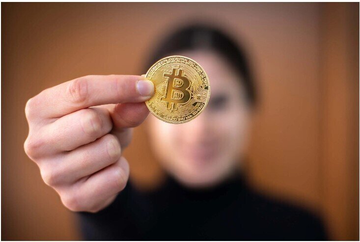 Ai đang bán Bitcoin?