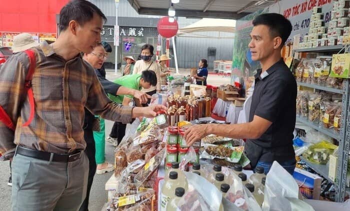 Khách hàng nam: Nhóm "khó chiều" của thị trường