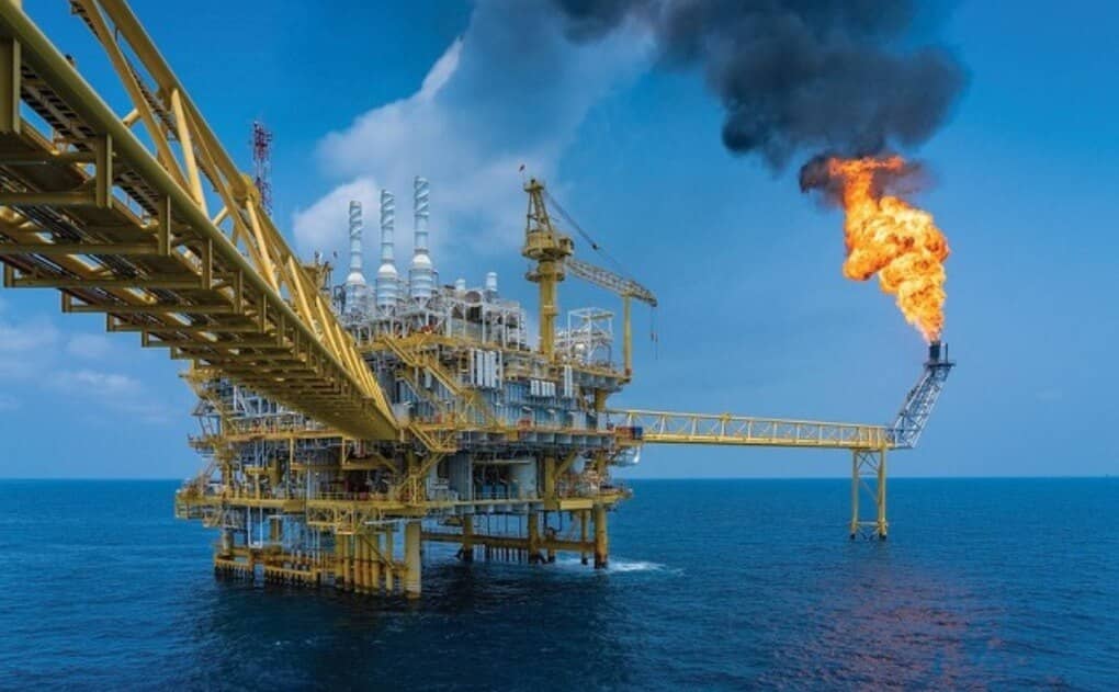Dầu khí 2025: Những "cú nhảy" lợi nhuận lịch sử