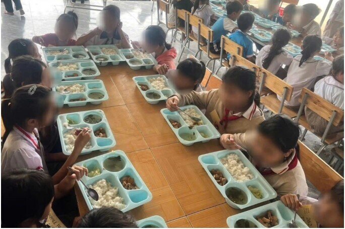 Dự án “Nuôi em” còn nợ gần 1.500 học sinh tiền suất ăn