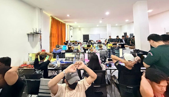 Campuchia triệt phá gần 5.000 nghi phạm lừa đảo trực tuyến, trục xuất hơn 4.000 người về nước