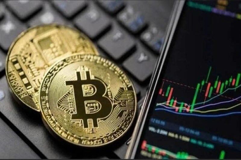 2025: Vàng, AI lên ngôi; Bitcoin "chìm"