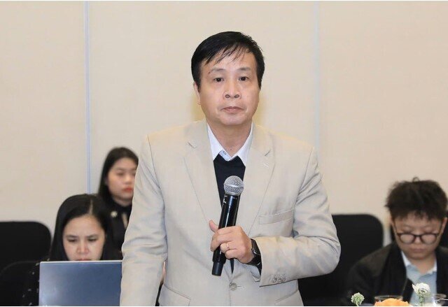 Chuyển đổi xe xăng sang xe điện Vành đai 1: Tránh gây 'cú sốc" giao thông và xã hội