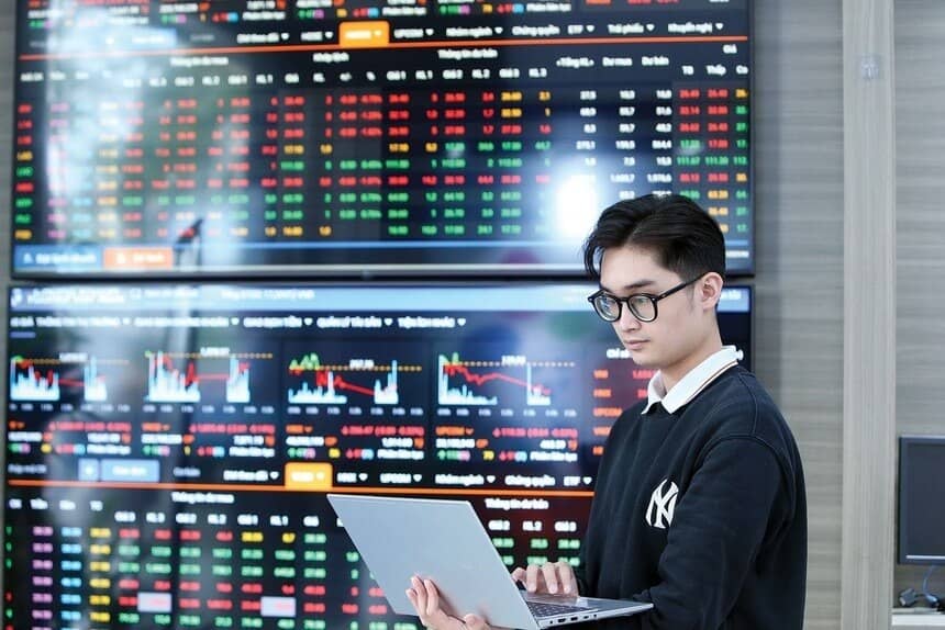 Nhà đầu tư “dịch chuyển” kỳ vọng