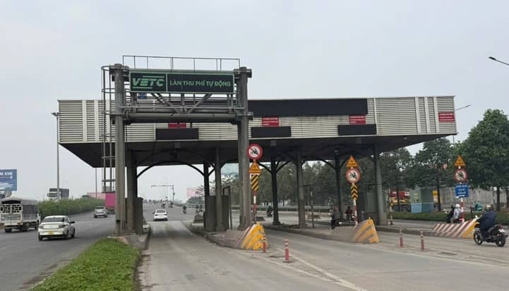 Trạm BOT bỏ hoang gây nguy hiểm, Đồng Nai đề nghị tháo dỡ khẩn