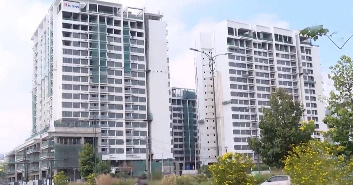 Nhà ở xã hội như ‘nấm sau mưa’, sao vẫn không kéo giảm được mặt bằng giá nhà?