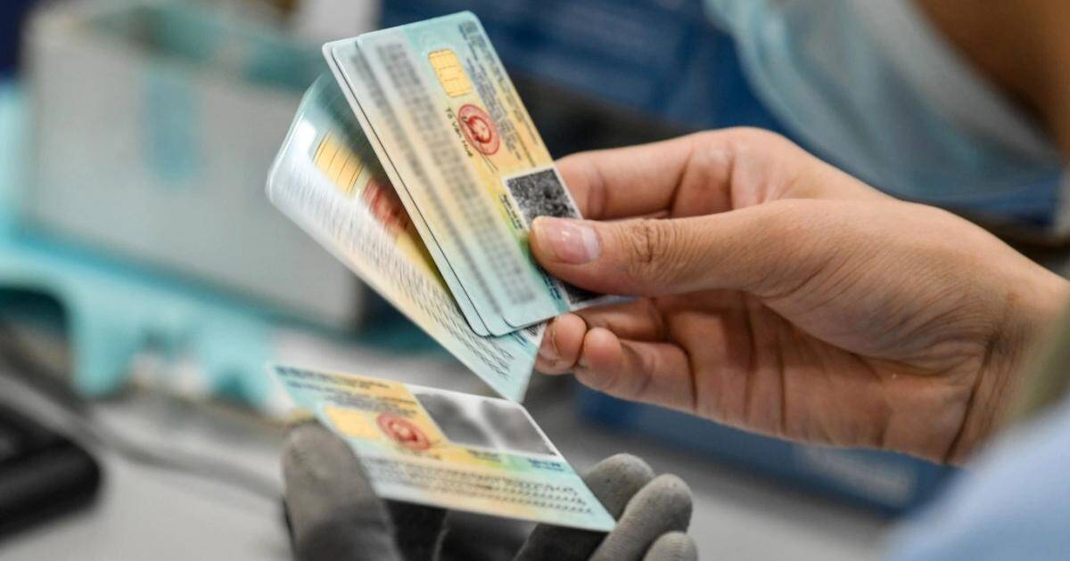 Mạng xã hội không còn quyền "đòi" ảnh CCCD