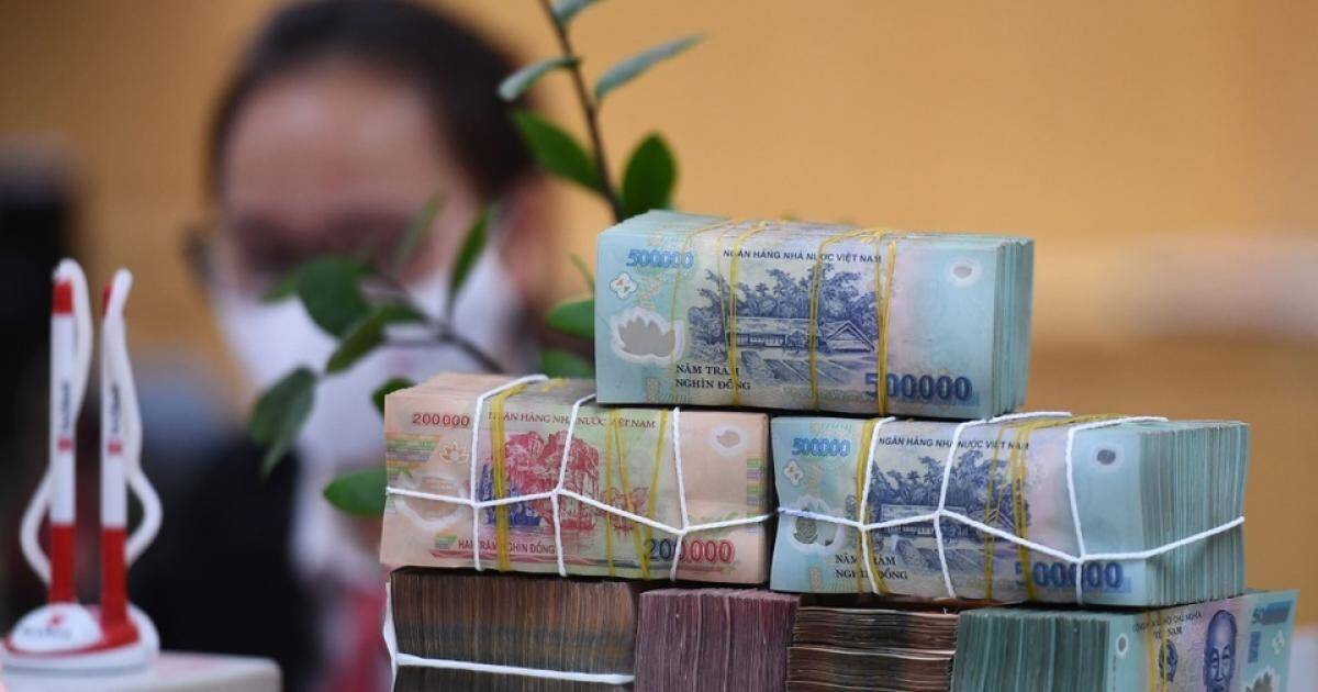 Hoàn tất chi ngân sách tặng quà tiền mặt 400.000 đồng/người dịp Tết