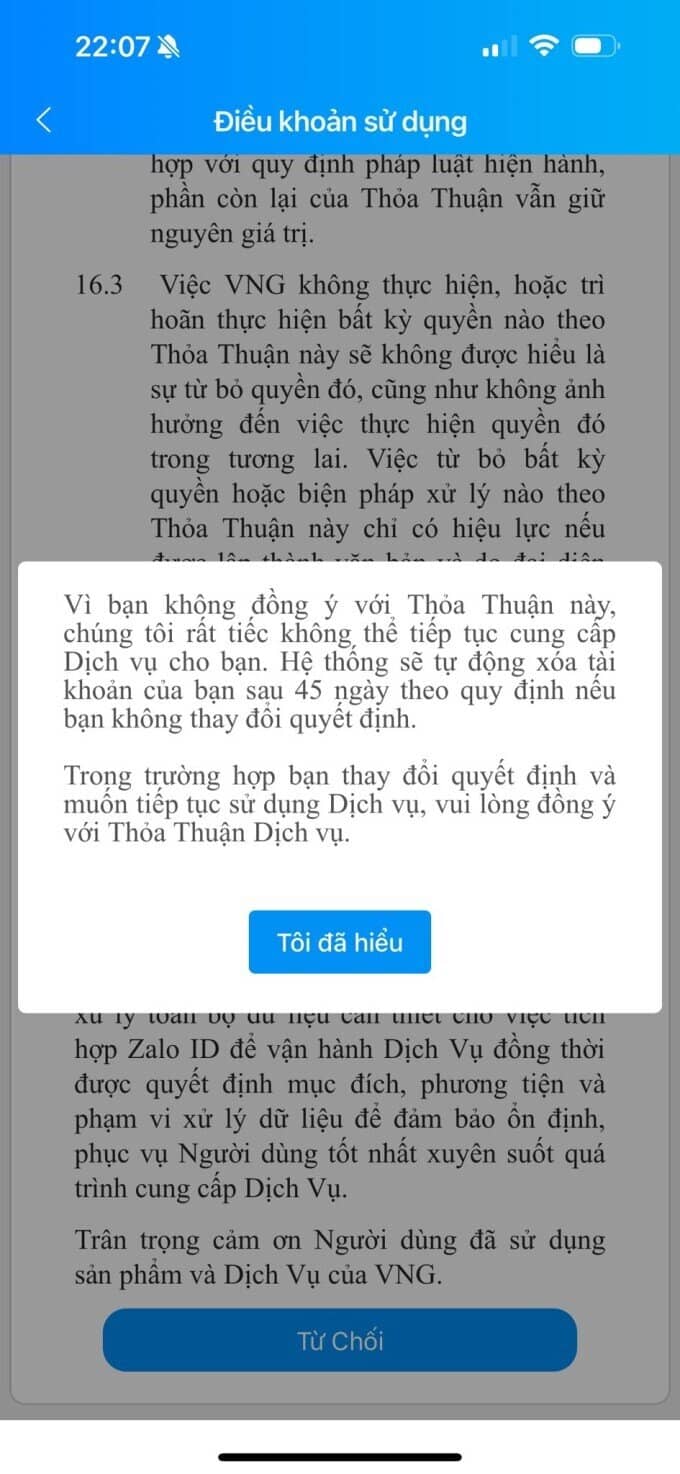 'Mất 15 đơn hàng', trễ deadline vì từ chối điều khoản mới của Zalo