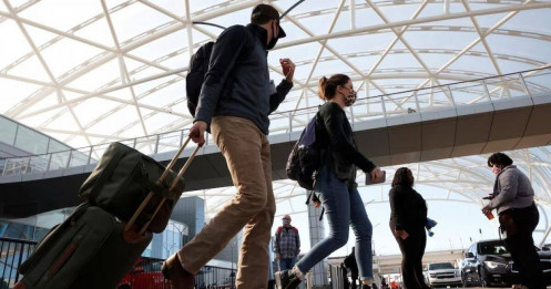 Nỗi lo bị 'lục soát' đời tư số khi nhập cảnh Mỹ