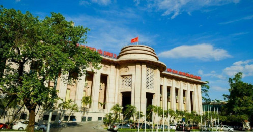 'Lãi suất' tăng, chứng khoán trầm lắng - Hành động như thế nào cho hợp lý?