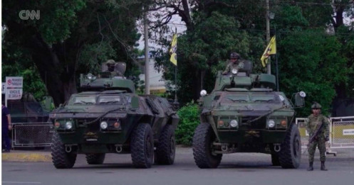 Colombia triển khai quân đội đến biên giới giáp Venezuela