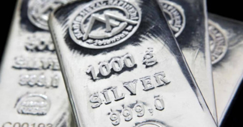 Trung Quốc siết xuất khẩu bạc: Nguy cơ khan hiếm toàn cầu?
