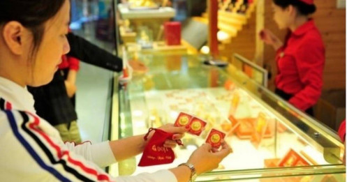 Công an lên tiếng trước làn sóng mua, tích trữ vàng trong dân