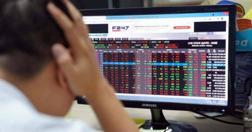 Chứng khoán vượt 1.800 điểm, vì sao tài khoản nhà đầu tư vẫn lỗ?