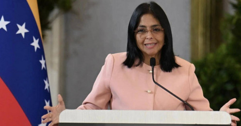 Caracas “đáp trả thẳng mặt” ông Trump: “Không thế lực nào điều hành Venezuela ngoài người Venezuela!”