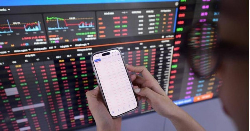 Cảnh báo: Dòng tiền đầu cơ đổ vào cổ phiếu dầu khí sau biến cố sự kiện Venezuela