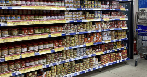 Sau bê bối 120 tấn thịt heo bệnh, vì sao đồ hộp Hạ Long vẫn xuất hiện khắp siêu thị?