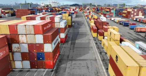 Xuất nhập khẩu Việt Nam năm 2025 lập kỷ lục mới, vượt mốc 930 tỷ USD