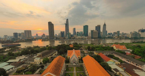 Cọc cao – giá đất sạch hơn hay thị trường thêm méo mó?