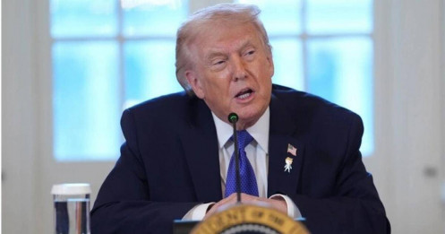 Tổng thống Donald Trump: CEO dầu mỏ đầu tư vào Venezuela sẽ "giao dịch trực tiếp với chúng tôi"