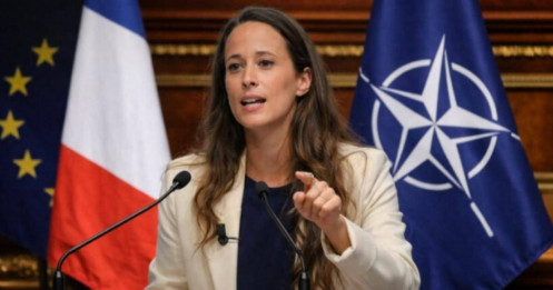 Pháp lên kế hoạch rời khỏi NATO