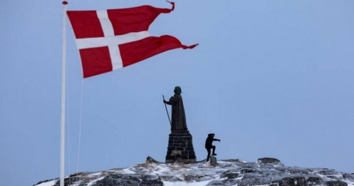 NATO 'bó tay' nếu Mỹ chiếm Greenland?