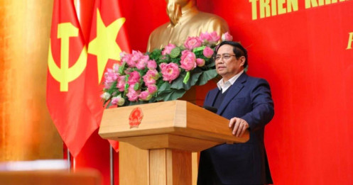 “Chỉ bàn làm, không bàn lùi” – Bài học lớn từ thực tiễn điều hành Chính phủ năm 2025