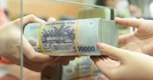 Cận Tết, ngân hàng tăng tốc “xả” nợ xấu để gom tiền mặt