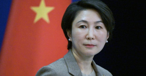 Mỹ dọa can thiệp Iran, Trung Quốc lên tiếng cảnh báo về Greenland