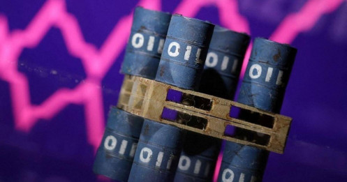 Giá xăng dầu hôm nay 12/1/2026: Xu hướng tăng giá