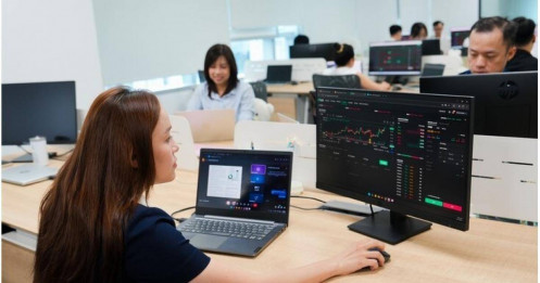 Cổ phiếu doanh nghiệp nhà nước “nổi sóng”: Dòng tiền đang đặt cược điều gì?