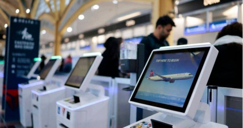 Chính quyền Trump hủy hơn 100.000 visa trong năm qua