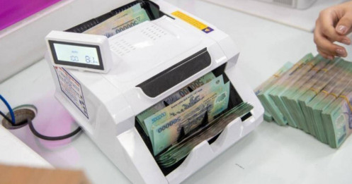 Cuộc đua lãi suất nóng lên: Ngân hàng nào đã vượt 7%/năm?