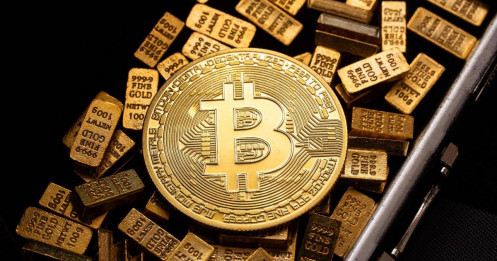 Bitcoin tăng vọt, hướng tới mốc 100.000 USD