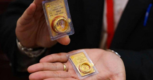 Sốc: Vàng nhẫn chính thức vượt 16,2 triệu đồng/chỉ, lập đỉnh chưa từng có