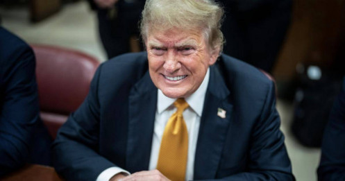 “Viện trợ đang đến”: Ông Trump sắp đưa quân Mỹ tấn công Iran?