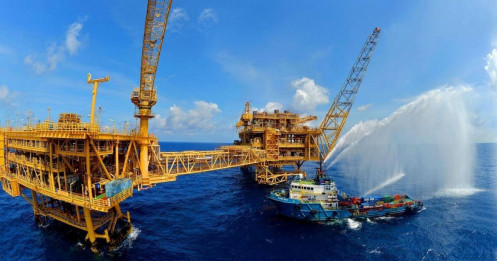 Loạt dự án tỷ USD bước vào giai đoạn triển khai đồng bộ, doanh nghiệp dầu khí nào sẵn sàng "đón sóng"?
