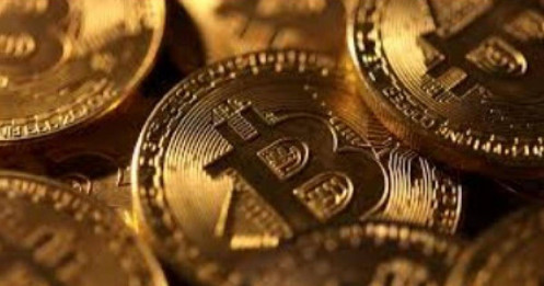 Bitcoin tăng dựng đứng, hơn 120.000 tài khoản “cháy” trong chớp mắt
