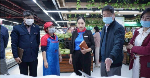 Hà Nội: Phát hiện nhiều sản phẩm tươi sống tại siêu thị không có hạn sử dụng