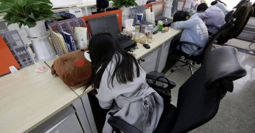 'Làm việc 40 giờ một tuần để người Việt bắt kịp thế giới'