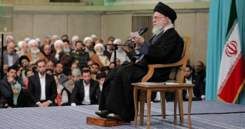 Đại giáo chủ Iran nhắm thẳng ông Trump