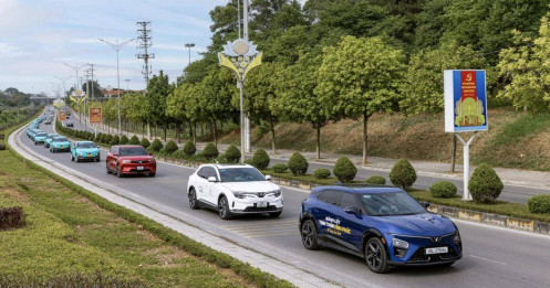 VinFast bàn giao gần 176.000 ô tô điện trong năm 2025, xác lập vị thế dẫn đầu thị trường Việt