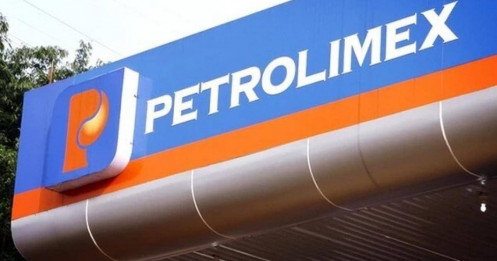 Nhà đầu tư đổ tiền vào PLX, thị trường chờ Nghị định xăng dầu mới