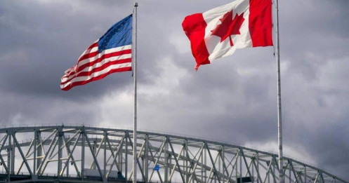 Canada chuẩn bị khả năng bị Mỹ xâm lược