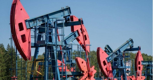 IEA: Thị trường dầu mỏ toàn cầu có nguy cơ dư cung đáng kể trong quý I/2026