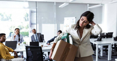 Làn sóng sa thải khốc liệt nhất 18 năm: AI lên ngôi, Gen Z bị đẩy khỏi cuộc chơi