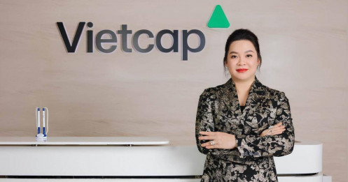 Đăng ký bán nhưng "giữ lại" toàn bộ, công ty của bà Nguyễn Thanh Phượng chờ đợi điều gì ở VCI?